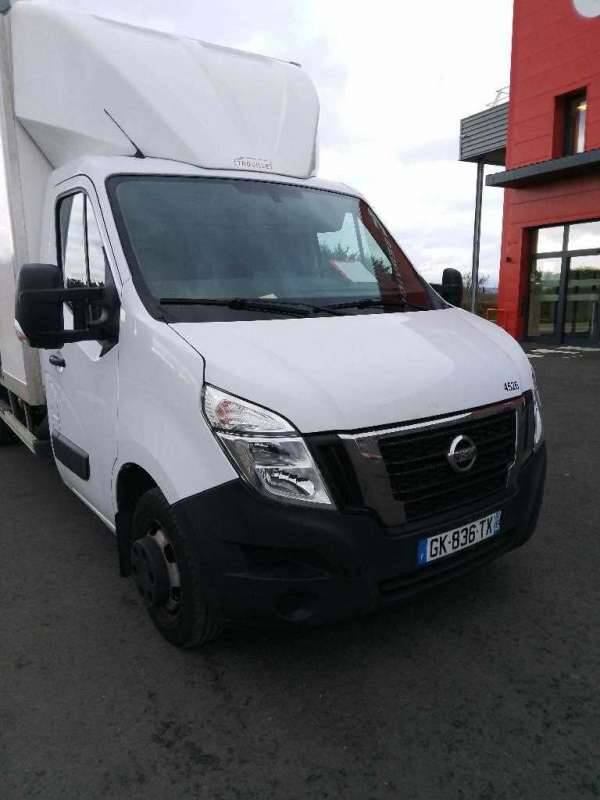 Nissan Interstar Fourgon 20M3 145 CV FOURGON HAYON 3.5 T