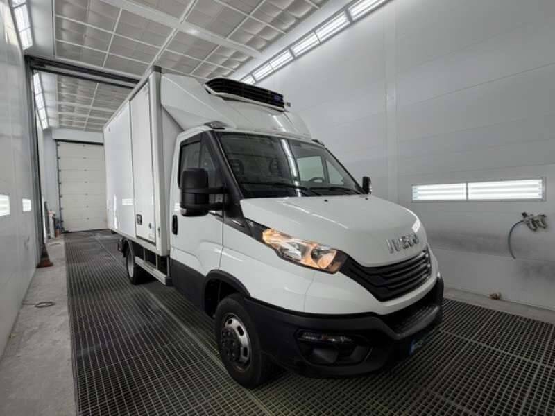 Iveco Daily Chassis Cabine FRIGO 12M3 160 CV ROUES JUMELEES HAYON CAISSE CAZAUX GROUPE THERMOKING V300 MAX 3.5 T