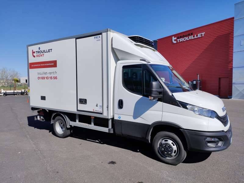 Iveco Daily Chassis Cabine FRIGO 12M3 160 CV ROUES JUMELEES HAYON CAISSE CAZAUX GROUPE THERMOKING V300 MAX 3.5 T