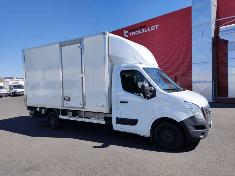 Nissan Interstar Chassis Simple Cabine 20M3 CHASSIS CABINE HAYON DCI 145 CH