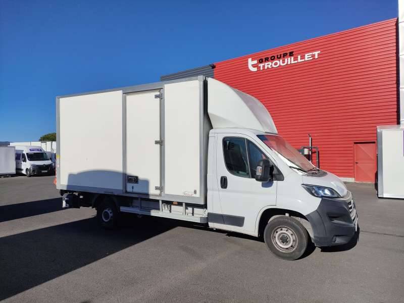 Fiat Ducato Chassis Cabine 20M3 140 CV HAYON FOURGON 3.5T