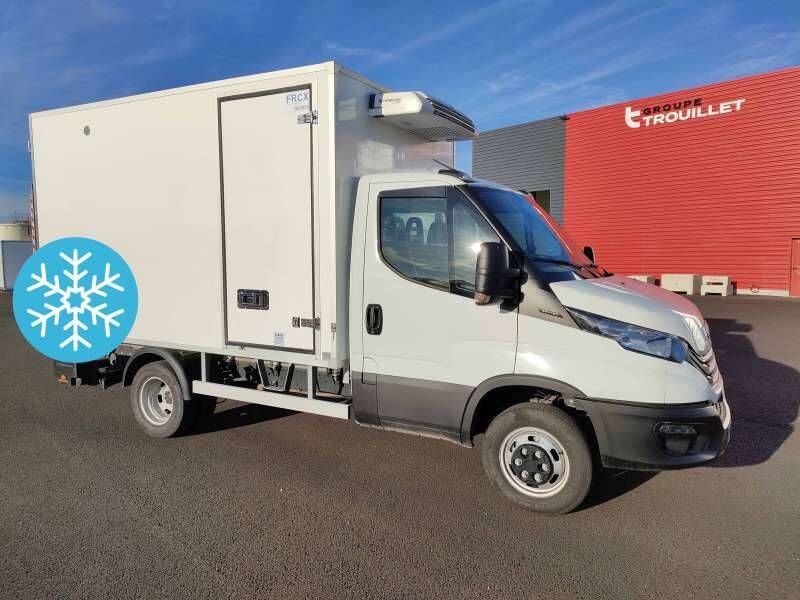 Iveco Daily Chassis Cabine FRIGO 12M3 160 CV ROUES JUMELEES HAYON CAISSE CAZAUX GROUPE THERMOKING V300 MAX 3.5 T