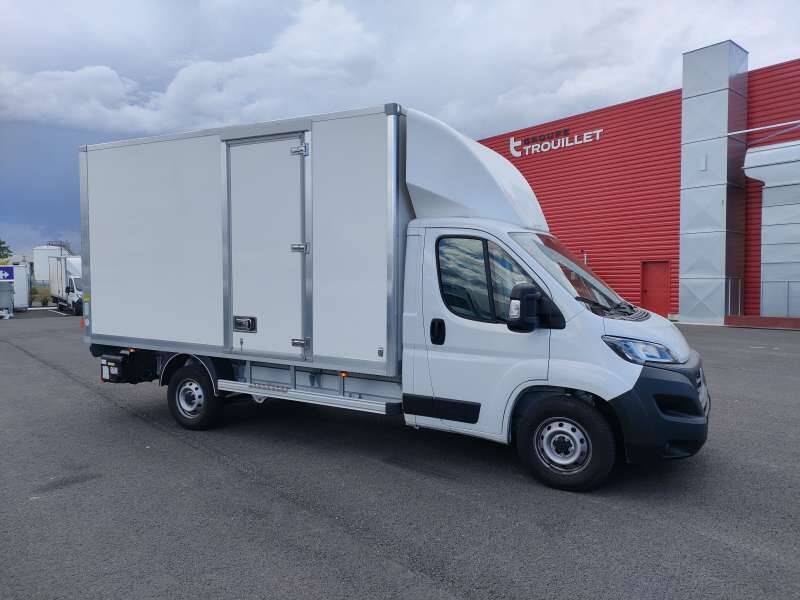 Fiat Ducato Fourgon 20M3 CHASSIS CABINE HAYON 3T5 140 CH