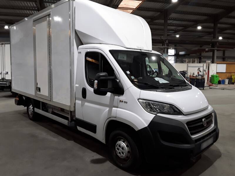 Fiat Ducato Chassis Cabine 20M3 130 CV FOURGON HAYON 3,5 T