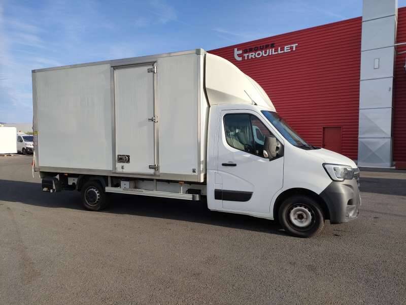 Renault Master Chassis Cabine 20M3 145 CV FOURGON HAYON 3.5T