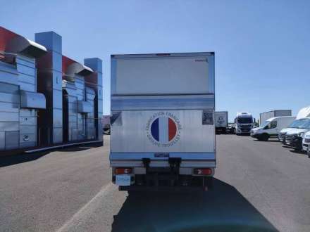 Nissan Interstar Chassis Simple Cabine 20M3 CHASSIS CABINE HAYON DCI 145 CH