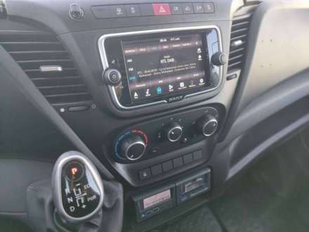 Iveco Daily Chassis Cabine FRIGO 12M3 160 CV RJ HAYON GROUPE PULSOR MT 400 3,5 T