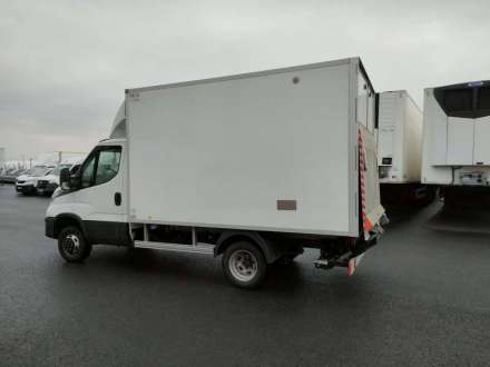 Iveco Daily Chassis Cabine FRIGO 12M3 160 CV ROUES JUMELEES HAYON CAISSE CAZAUX GROUPE CARRIER 3.5 T