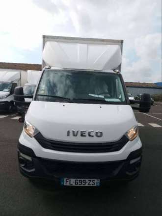 Iveco Daily Fourgon 20M3 136 CV FOURGON RJ HAYON 3,5 T