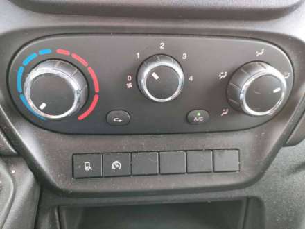 Iveco Daily Chassis Cabine 20M3 136 CV FOURGON RJ HAYON 3,5 T