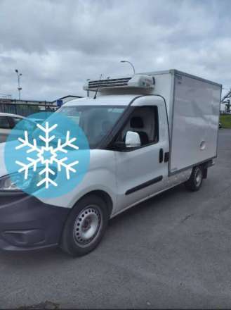 Fiat Doblo Plancher Cabine FRIGO 5M3 105 CV CAISSE CAZAUX GROUPE THERMOKING V200 MAX 2,5 T