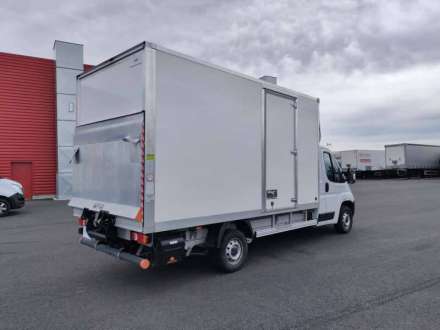 Fiat Ducato Chassis Cabine 20M3 140 CV HAYON FOURGON 3.5T
