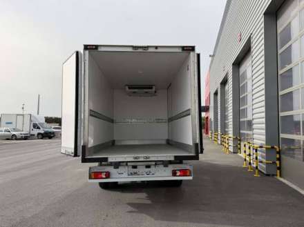 Renault Master Chassis Cabine FRIGO 12M3 165 CV RJ CAISSE CAZAUX GROUPE THERMOKING V300 MAX 3.5T