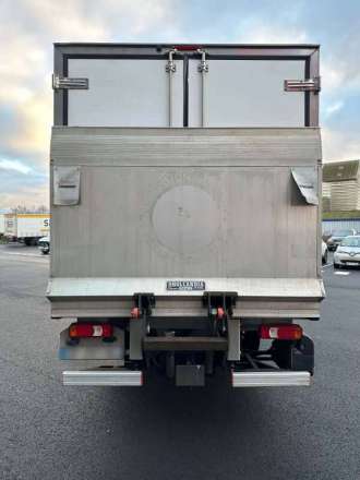 Iveco Daily Chassis Cabine FRIGO 12M3 160 CV RJ HAYON CAISSE CAZAUX GROUPE THERMOKING V300 MAX 3,5 T