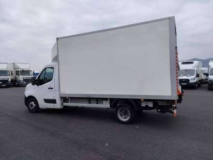 Nissan Interstar Fourgon 20M3 145 CV FOURGON HAYON 3.5 T