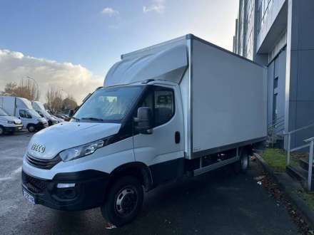 Iveco Daily Chassis Cabine 20M3 136 CV FOURGON RJ HAYON 3,5 T