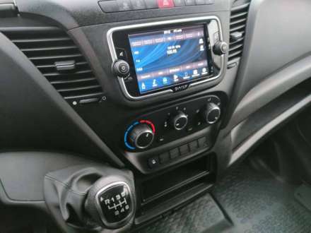 Iveco Daily Chassis Cabine FRIGO 12M3 160 CV ROUES JUMELEES HAYON CAISSE CAZAUX GROUPE CARRIER 3.5 T