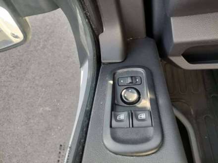 Renault Master Chassis Cabine 20M3 145 CV FOURGON HAYON 3.5T