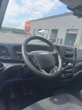 Iveco Daily Chassis Cabine FRIGO 12M3 140 CV RJ HAYON CAISSE CAZAUX GROUPE THERMOKING V300 MAX 3,5 T