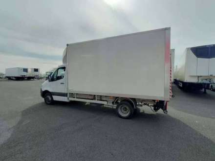 Mercedes-benz Sprinter Chassis Cabine 20M3 FOURGON HAYON 3.5 T
