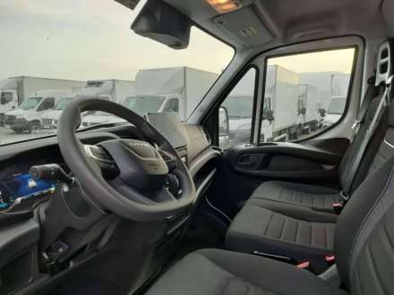 Iveco Daily Chassis Cabine FRIGO POSITIF/NEGATIF 12M3 HAYON RJ 160 CH BVA