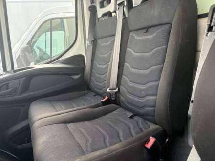 Iveco Daily Chassis Cabine 20M3 136 CV FOURGON RJ HAYON 3,5 T