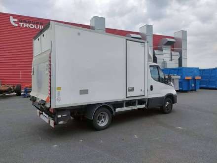 Iveco Daily Chassis Cabine FRIGO 12M3 160 CV ROUES JUMELEES HAYON CAISSE CAZAUX GROUPE THERMOKING V300 MAX 3.5 T