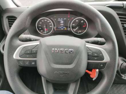 Iveco Daily Chassis Cabine 20M3 180 CV FOURGON RJ HAYON 3,5 T