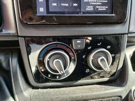 Fiat Ducato Chassis Cabine 20M3 140 CV HAYON FOURGON 3.5T