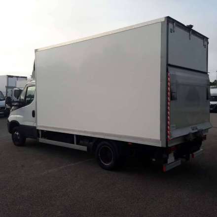 Iveco Daily Chassis Cabine 20M3 136 CV FOURGON RJ HAYON 3,5 T