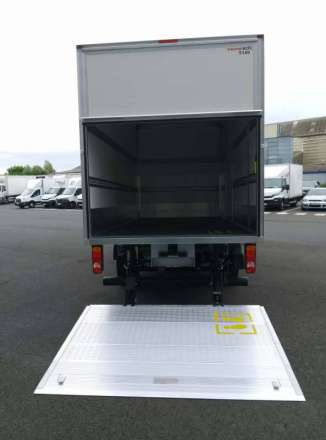 Peugeot Boxer Fourgon 20M3 180 CV HAYON FOURGON 3.5 T