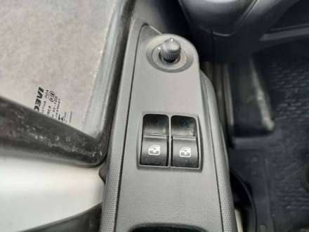 Iveco Daily Chassis Cabine FRIGO 12M3 160 CV RJ HAYON CAISSE CAZAUX GROUPE CARRIER PULSOR 400 MT 3,5 T