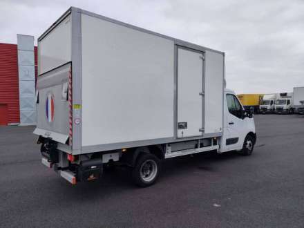 Nissan Interstar Fourgon 20M3 145 CV FOURGON HAYON 3.5 T