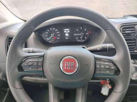 Fiat Ducato Fourgon 20M3 CHASSIS CABINE HAYON 3T5 140 CH