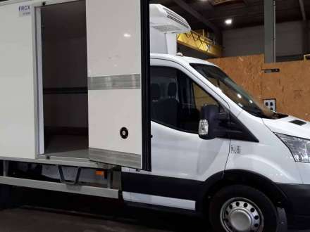 Ford Transit Chassis Cabine 12M3 130 CV RJ CAISSE CAZAUX GROUPE THERMOKING V300 MAX 3,5 T