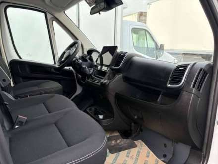 Peugeot Boxer Plancher Cabine 20M3 140 CV FOURGON PORTE ARRIERE RELEVANTE 3.5 T