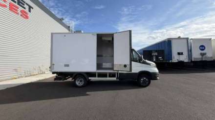 Iveco Daily Chassis Cabine FRIGO POSITIF/NEGATIF 12M3 160 CV RJ HAYON 3,5 T