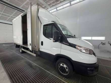 Iveco Daily Chassis Cabine 20M3 160 CV FOURGON RJ HAYON 3,5 T