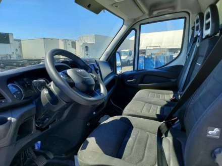 Iveco Daily Chassis Cabine FRIGO 12M3 160 CV RJ CAISSE CAZAUX GROUPE CARRIER PULSOR 400 MT 3,5 T