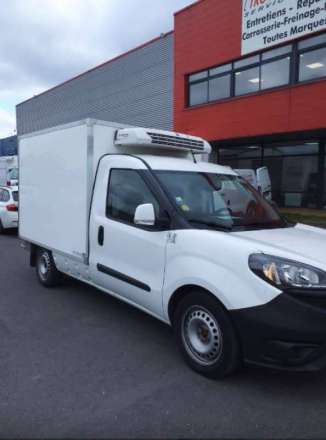 Fiat Doblo Plancher Cabine FRIGO 5M3 105 CV CAISSE CAZAUX GROUPE THERMOKING V200 MAX 2,5 T