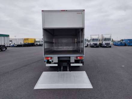 Nissan Interstar Fourgon 20M3 145 CV FOURGON HAYON 3.5 T