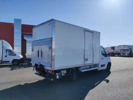 Nissan Interstar Chassis Simple Cabine 20M3 145 CV HAYON FOURGON 3.5 T