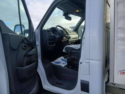 Renault Master Chassis Cabine 20M3 BACHE 145 CV FOURGON HAYON 3,5 T