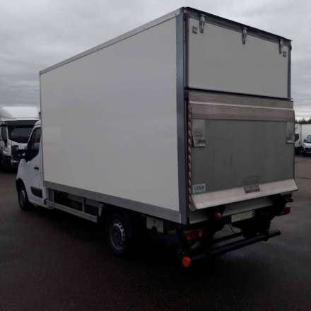 Renault Master Chassis Cabine 20M3 130 CV FOURGON HAYON 3,5 T