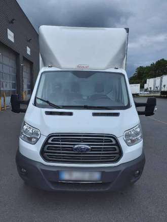 Ford Transit Chassis Cabine 20M3 130 CV FOURGON HAYON 3,5 T