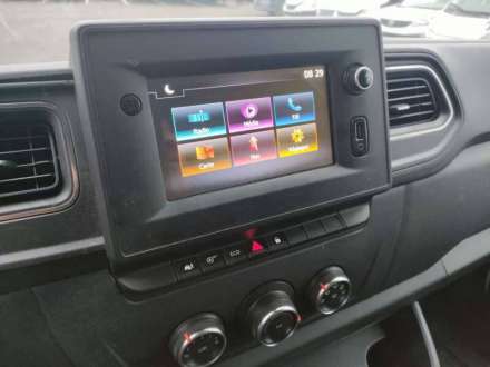 Renault Master Fourgon 20M3 145 CV FOURGON HAYON 3,5 T