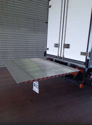 Iveco Daily Chassis Cabine FRIGO 12M3 160 CV RJ HAYON GROUPE PULSOR MT 400 3,5 T