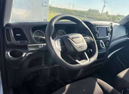 Iveco Daily Fourgon FRIGO 12M3 POSITIF/NEGATIF 160 CV RJ HAYON 3,5 T