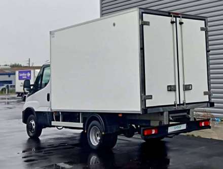 Iveco Daily Chassis Cabine FRIGO POSITIF/NEGATIF 12M3 160 CV RJ 3,5 T