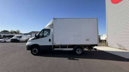 Iveco Daily Chassis Cabine FRIGO 12M3 160 CV ROUES JUMELEES HAYON CAISSE CAZAUX GROUPE THERMOKING V300 MAX 3.5 T